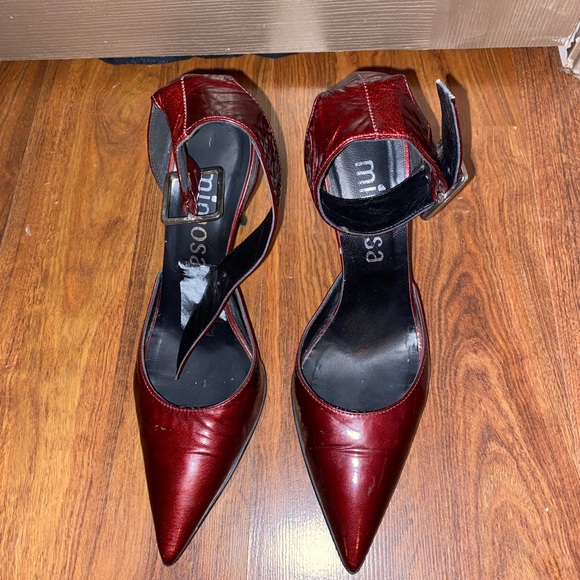 MIMOSA burgundy patent leather stiletto!! Chic exaggerated ankle buckle! - Picture 2 of 2